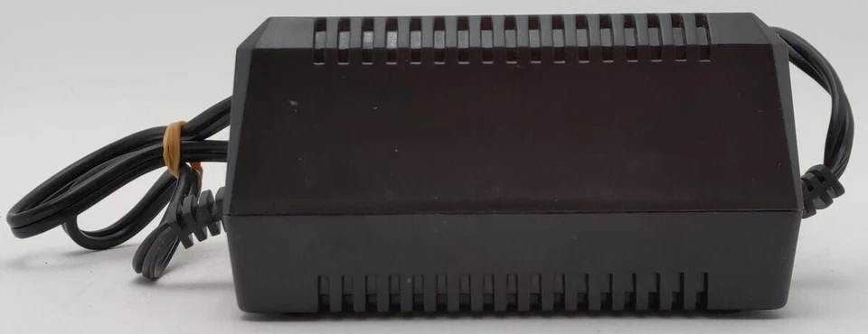 MRC AD515 Digital Command Control Accessories Power Supply EX/Box - Image 4 of 4