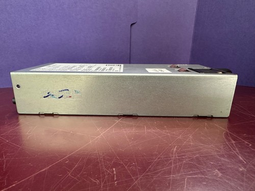 CISCO UCS C220 M3 ALIMENTATORE 450W UCSC-PSU-450W V01 DPS-450AB-1 A - Foto 4 di 7