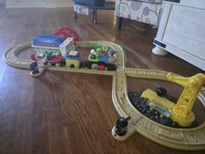 Leap Frog Leap's Phonics Railroad Letter Train Complete