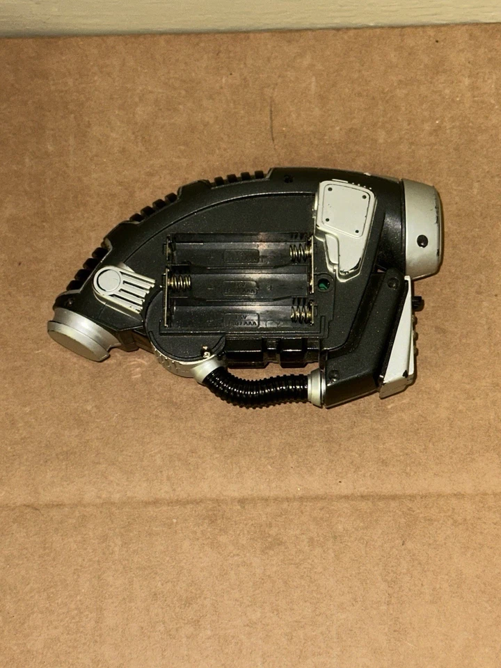 Skannerz Commander Radica 2001 Juego de escaneo de monstruos portátil Juguete retro Código de barras Foto 3 de 4