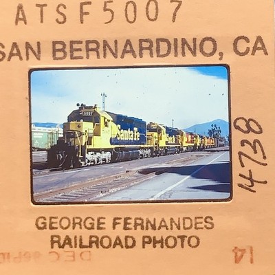 ATSF 5007 Santa Fe Railroad GE B36-7 Train San Bernardino CA 35mm Slide