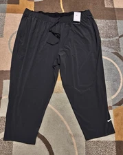 Nike Dri-Fit Running Joggers Women's Black .  SLIM FIT PLUS. Sz 3X . Brand New.
