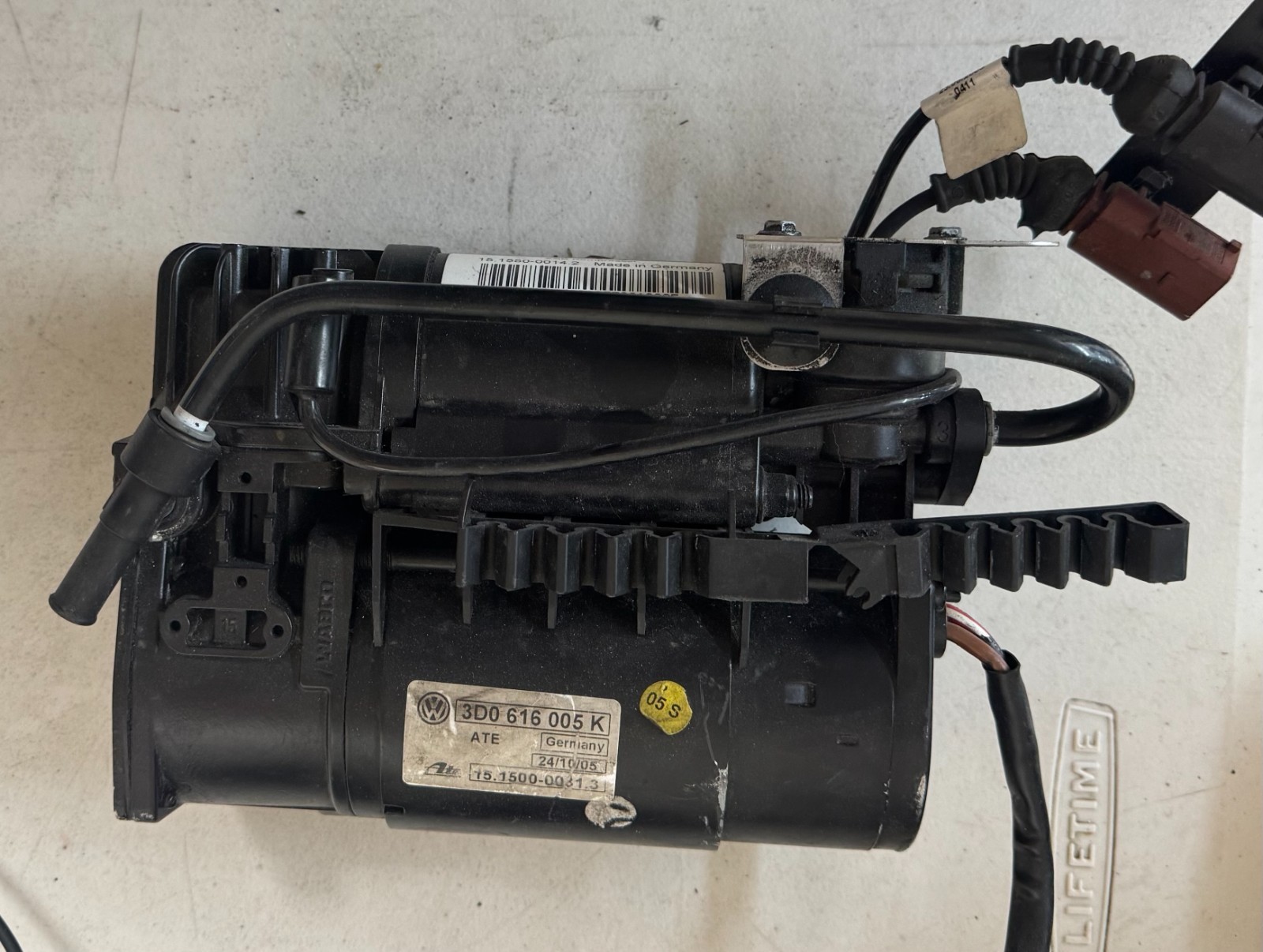 Bentley Continental GT Air Suspension Compressor Pump OEM 2003-2018