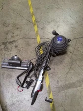 Dyson Ball Animal 3 Upright Vacuum Cleaner – Nickel/Silver – Used