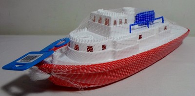 large toy boats that float