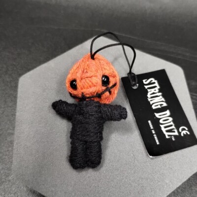 Vtg Y2K String Dollz Charm Ichabod Pumpkin Halloween Figure Restrain Emotions