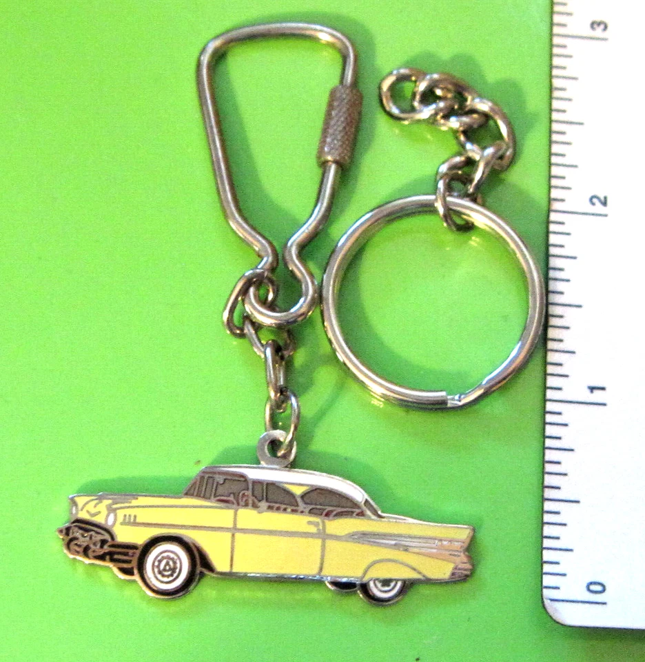 '57 1957 CHEVROLET Belair - key chain , keychain GIFT BOXED yellow/white - Image 2 of 4