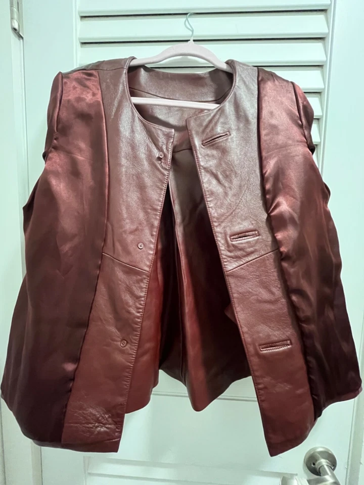 Chaqueta de cuero para mujer Neiman Marcus vintage Y2K rara cuero rojo genuino Foto 3 de 4
