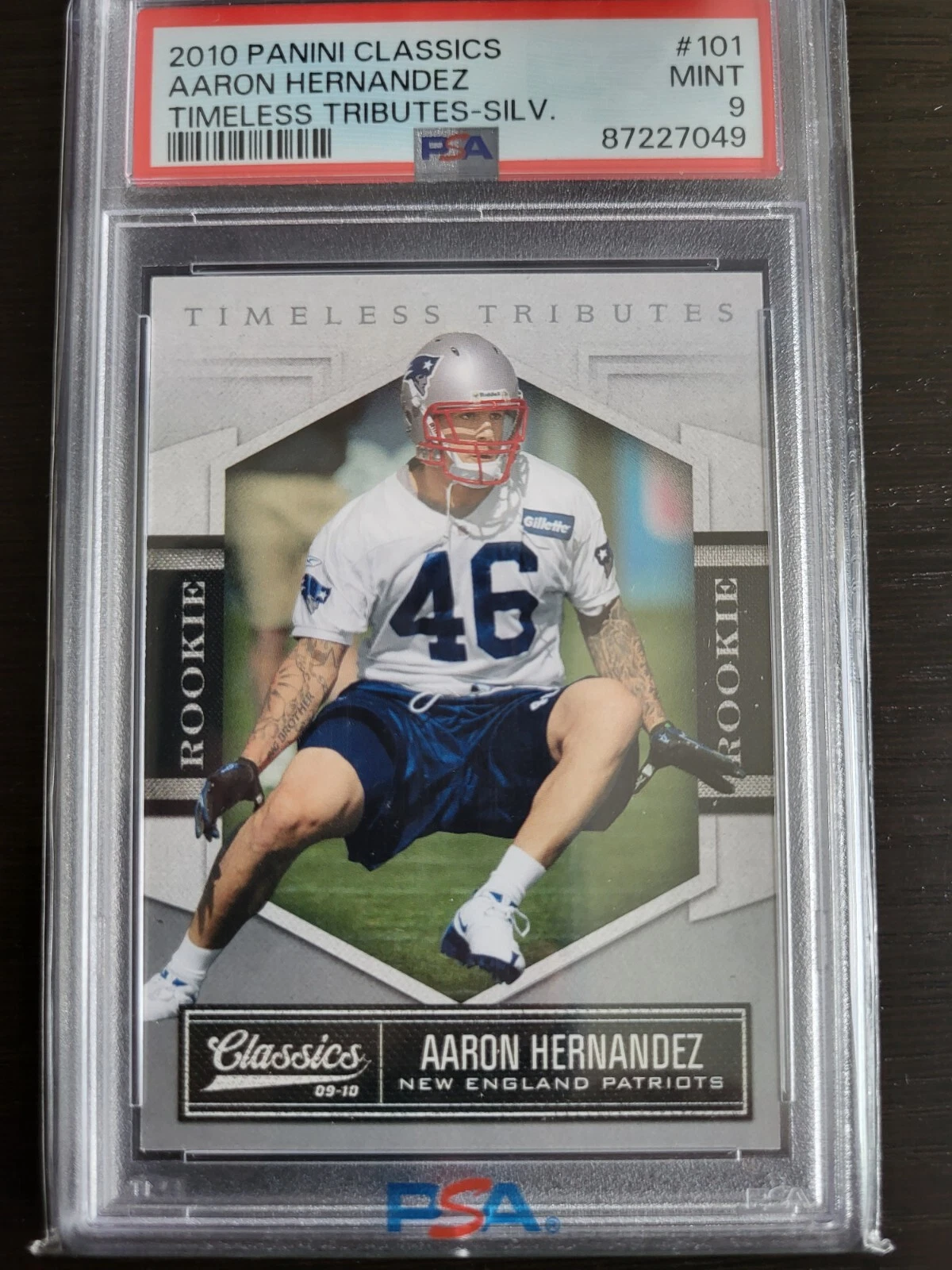Aaron Hernandez Panini Classics #101 Timeless Tributes-Silver