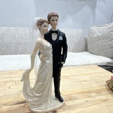 Bride and Groom Wedding Cake Topper Figurine White Black Plastic Romantic