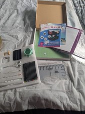 Lot d'accessoires Cricut pour machine à découper Cricut neuf dans sa boîte