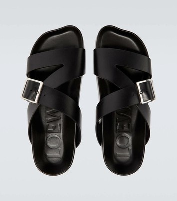 NIB! Womens Loewe Ease Buckle Black Leather Sandals sz 38/ US 8 Flats Crisscross
