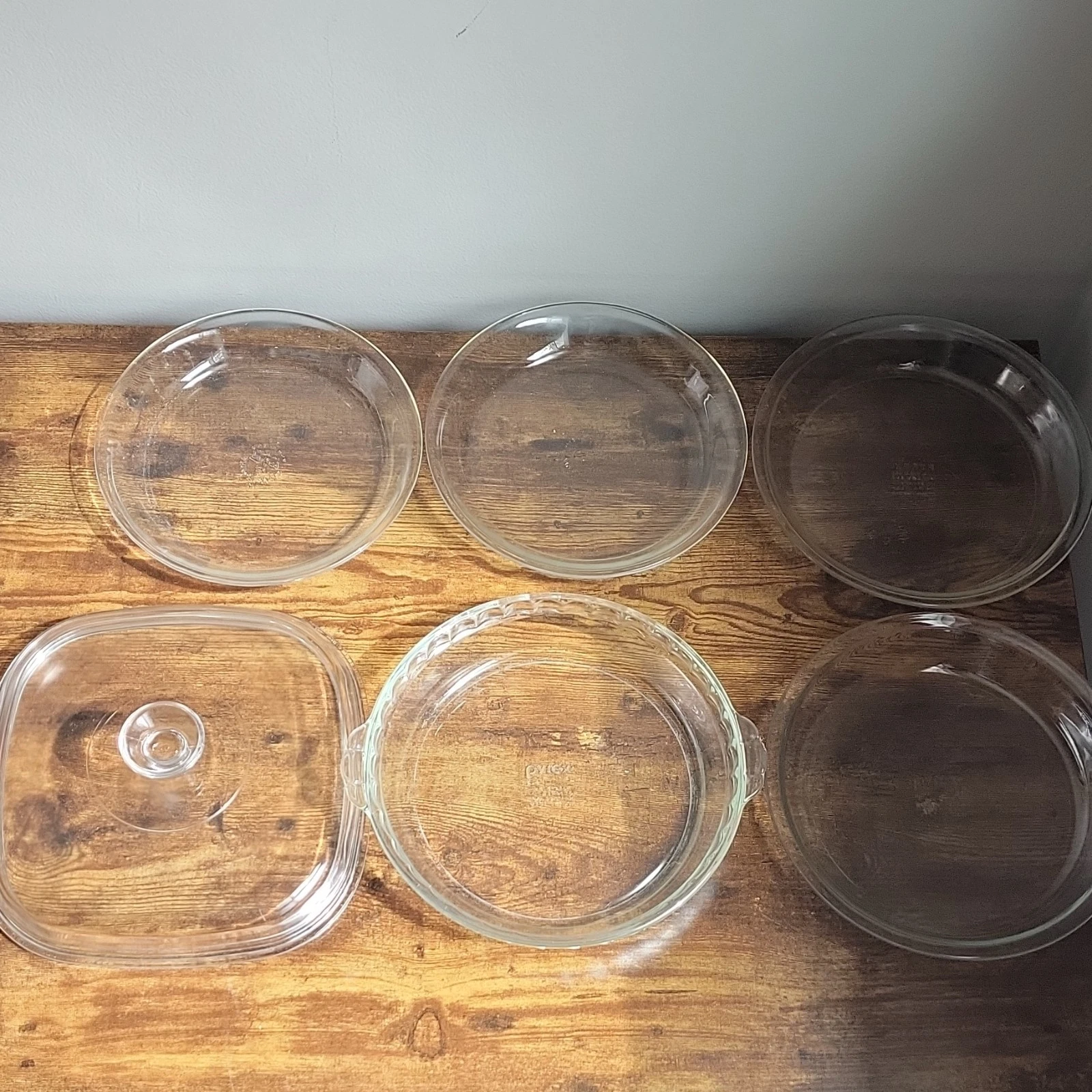 Pyrex & Anchor Hocking Clear Glass Pie Dishes Set 6, Models 209/229/450, 9/9.5"
Opens in a new windo