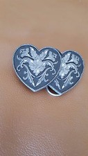 VINTAGE SISKIYOU DOUBLE HEART FLORAL PEWTER BELT BUCKLE
