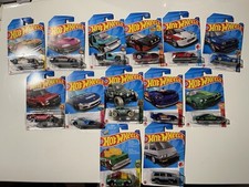 hot wheels collection - 13 cars
