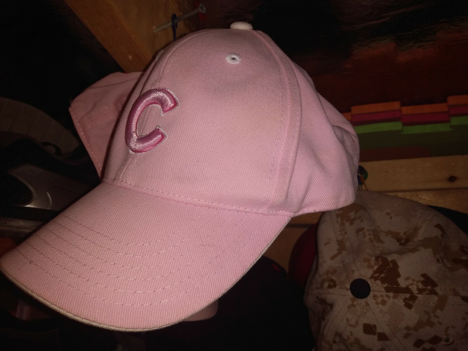 MLB Genuine Merchandise Womens Pink Chicago Cubs Adjustable Hat (Youth