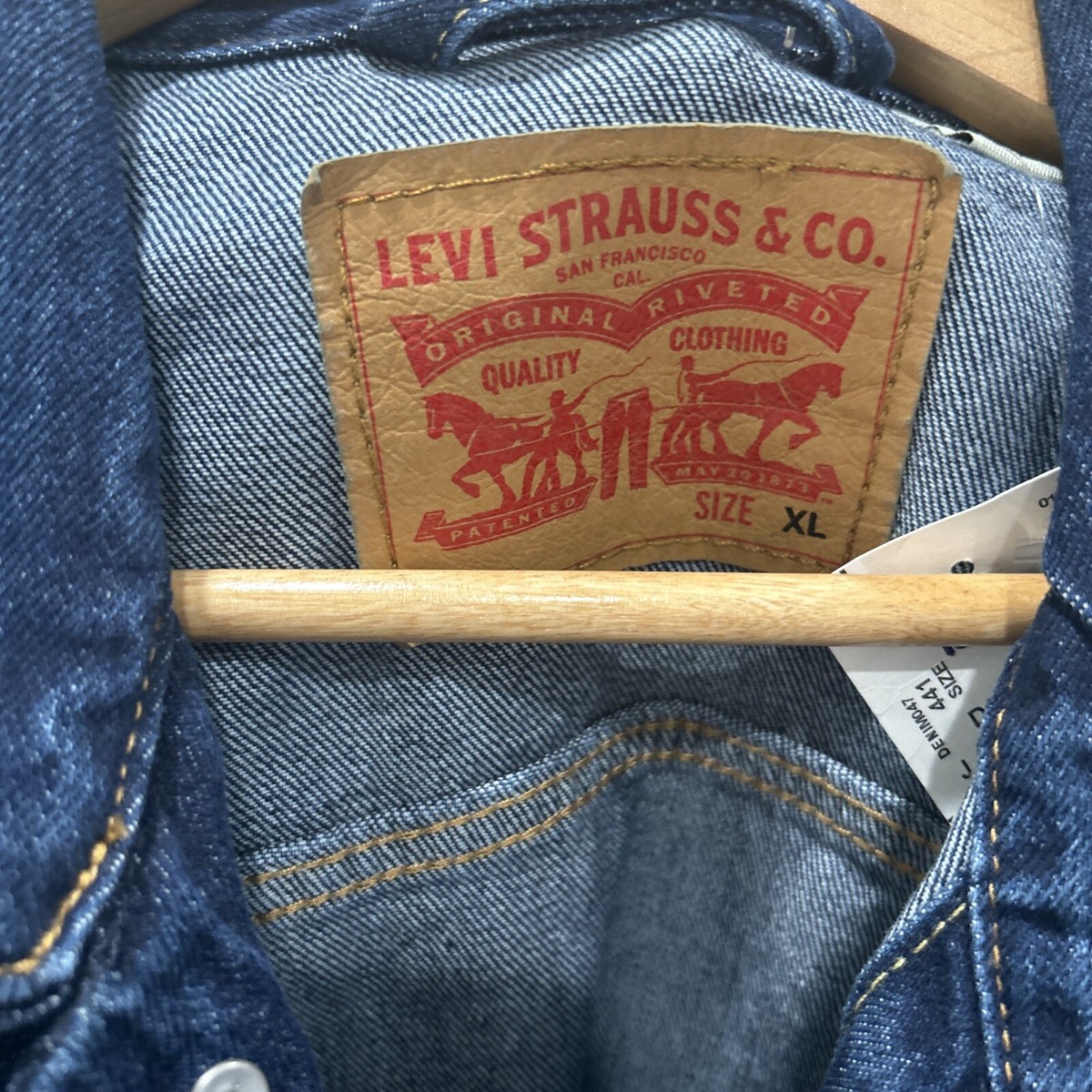 Levi's Men's Original Denim Trucker Jacket Sz: XL Colusa Dark Wash