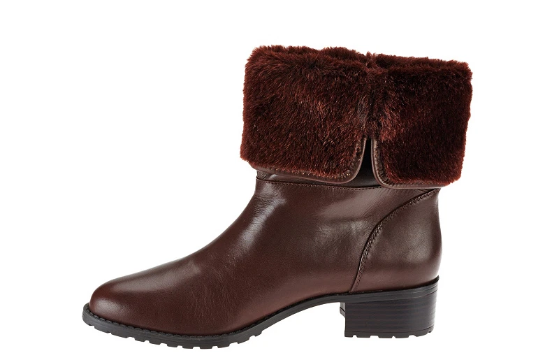 Botas de tornozelo de couro H by Halston com pele sintética - Caroline tamanho 8 - Imagem 2 de 4