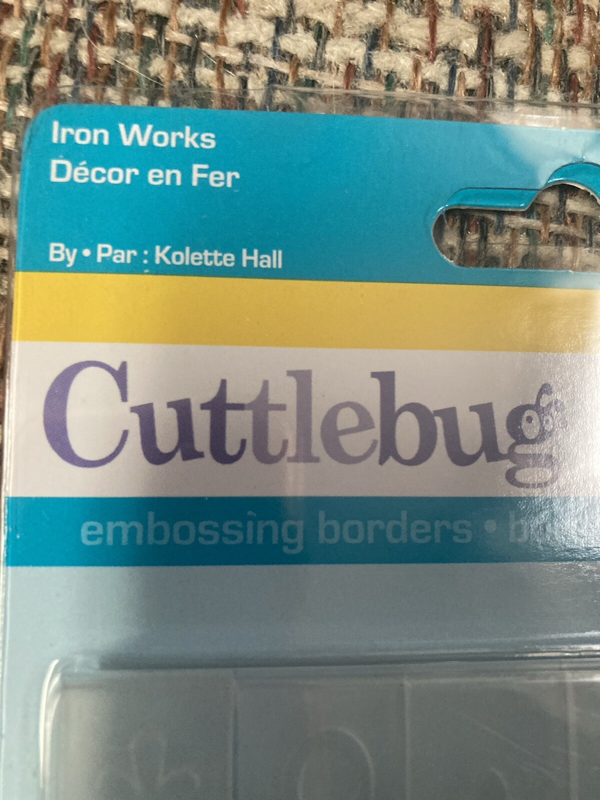 4 Sets Of Cuttlebug Embossing Folders New