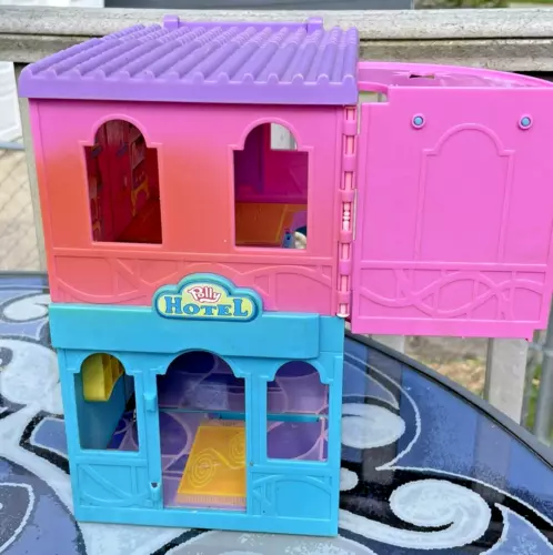 POLLY POCKETS HOTEL B7130 ORIGIN PRODUCTS 2004