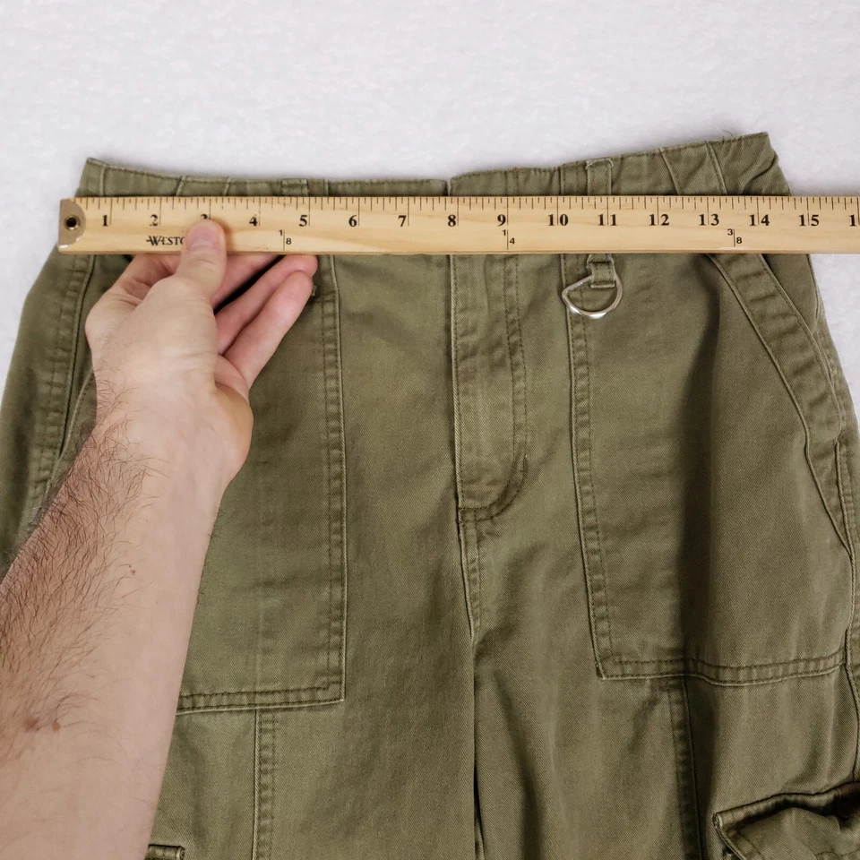 Pantalones de chándal Forever 21 cargo M verde oliva ropa de calle utilitaria Y2K ropa de calle Foto 3 de 4