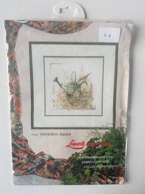 Lanarte Marjolein Bastin Gießkanne Kreuzstich Set Leinen 36x36cm 33790