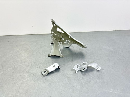 Volkswagen PASSAT B9 2025 Vorne rechts Halterung Kotflügel 3J0821228