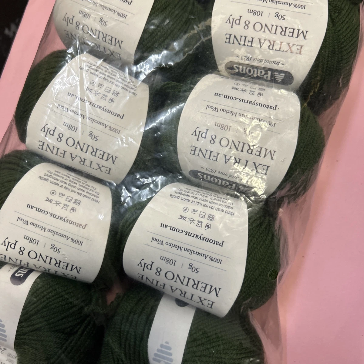 Patons Extra Fine Merino 8Ply 50g Merino Wool # 2130 Hunter Green x 10 BALLS