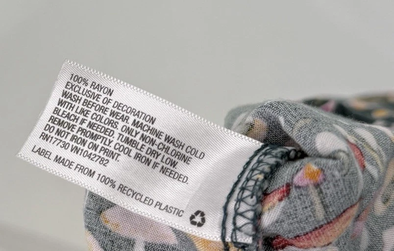 Camisa Boho Genuina Niños Oshkosh Niña Estampado de Conejo Seta Talla 4T Foto 4 de 4