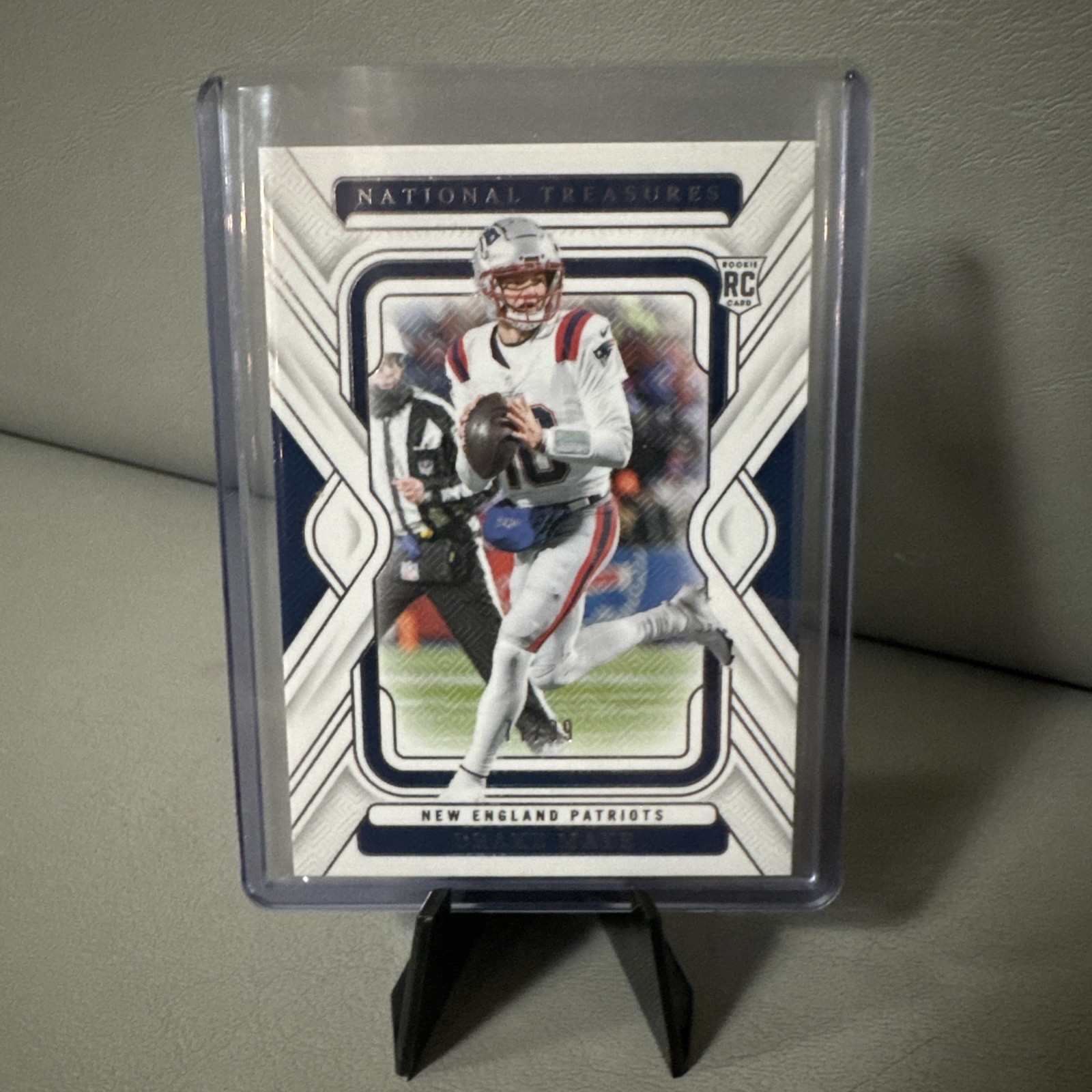 DRAKE MAYE 2024 NATIONAL TREASURES ROOKIE NE PATRIOTS NO. 68 RC /99