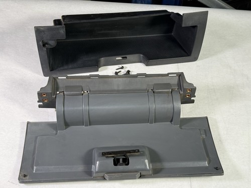 09-18 RAM 19-24 Camión Clásico GRIS DIÉSEL Tablero Superior Guantera Kit Completo Fabricante de Equipo Original - Imagen 8 de 9