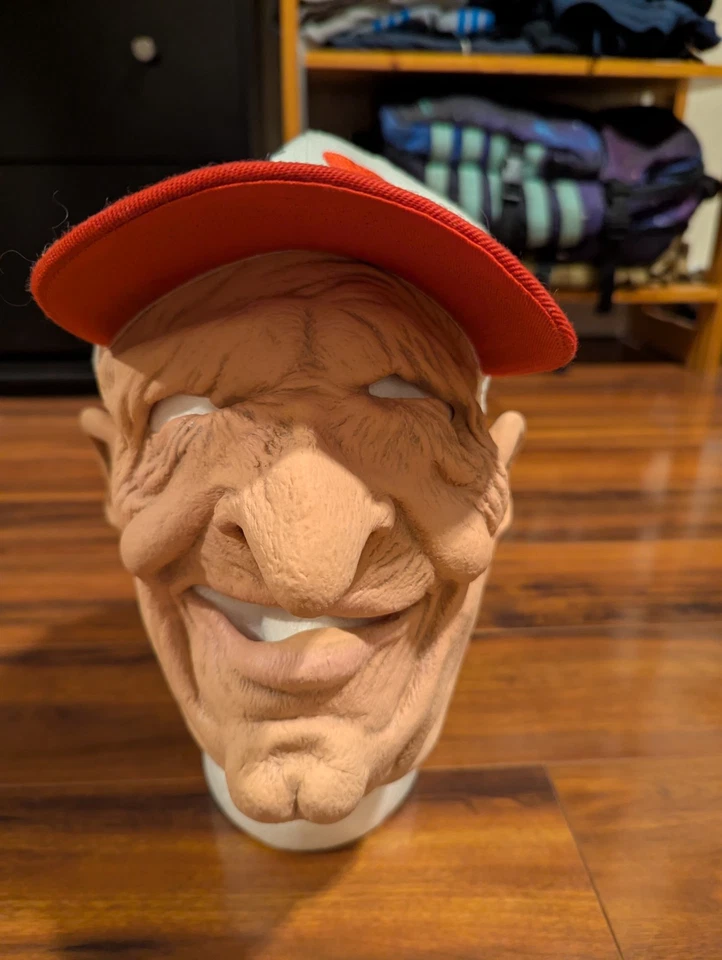 Gorra de béisbol Old Man I Love Bingo Zagone Studios Halloween máscara de látex juegos con disfraces Foto 2 de 4