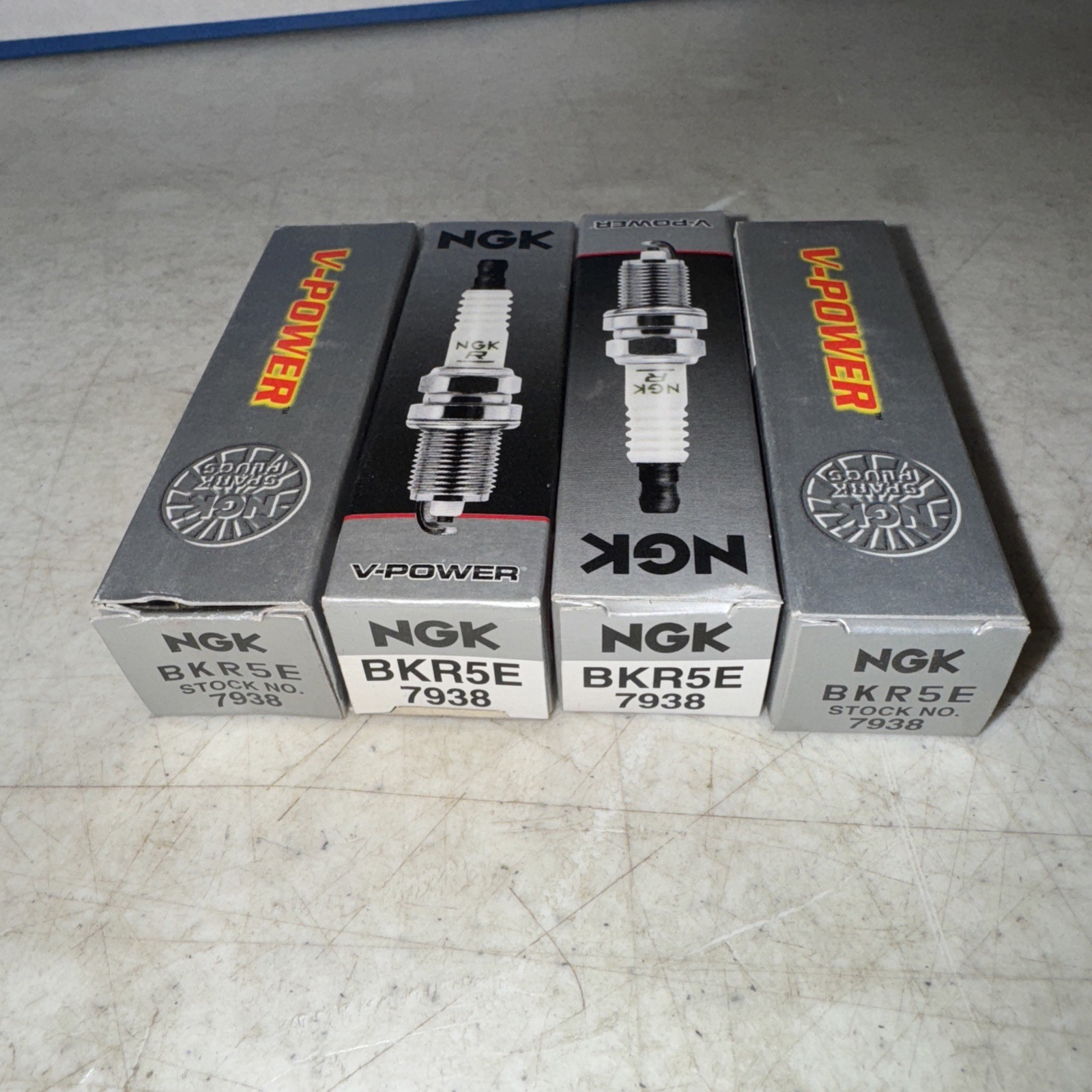 Pack of 4 Genuine NGK 7938 V-Power Spark Plugs BKR5E
