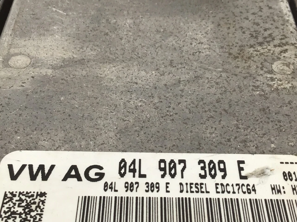 Centralina Motore SKODA Rapid Spaceback (NH) 04L907309E 1.6 TDI - Immagine 2 di 2