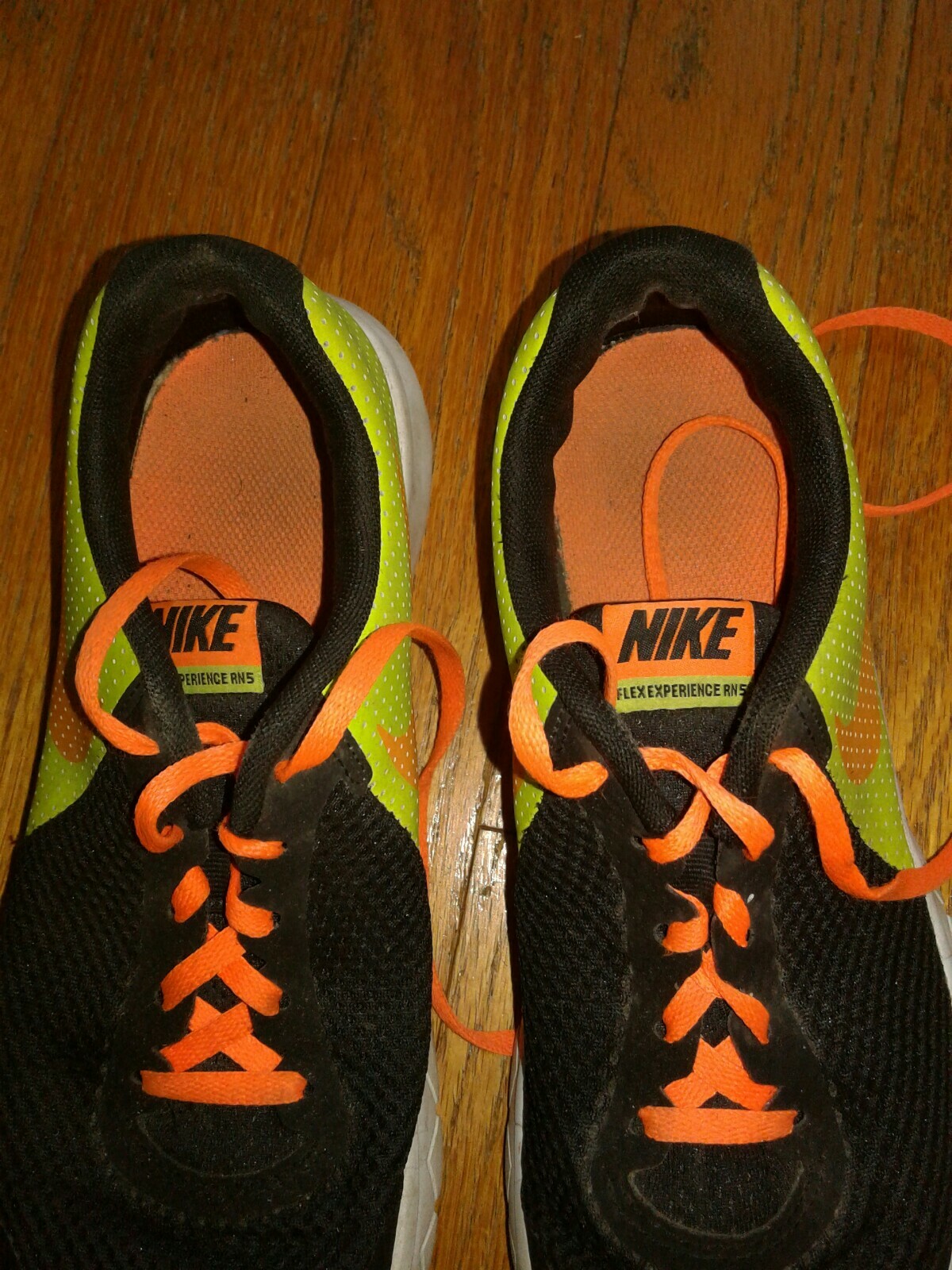 nike flex experience rn yellow