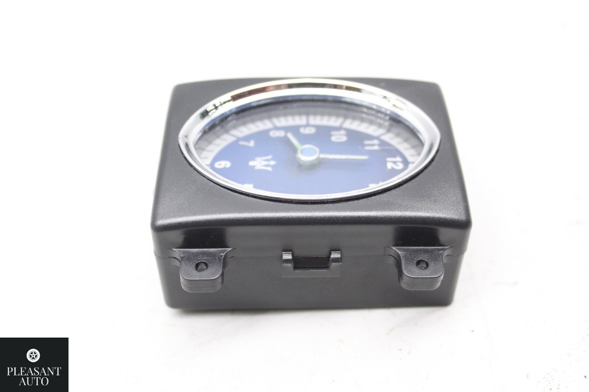 MASATO.C　① 805050 2003-2012 Maserati Quattroporte Center Dash Clock | 207452
