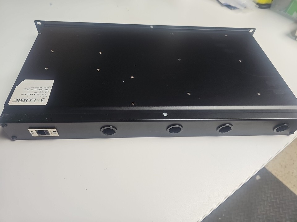 3xlogic-infinias-s-ectrl-16-16-channel-elevator-control-used-base-unit