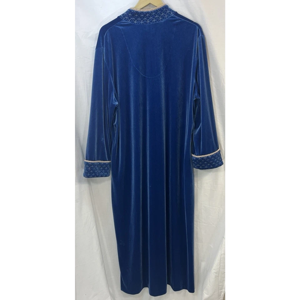 Abrigo de casa Adonna bordado de terciopelo azul dorado con cremallera para mujer talla grande Foto 4 de 4