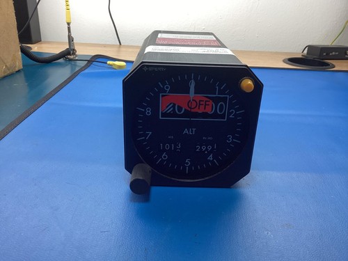 SPERRY HONEYWELL INTL ALTITUDE INDICATOR PN 4016341-903 NSN 5841-01-121-4893