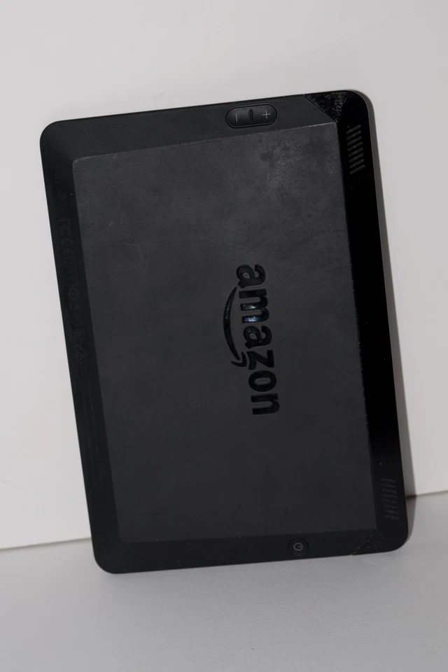 Kindle Fire HDX 3rd Generation 16GB 7 inch screen Bundle with magnetic cover - Image 3 of 4