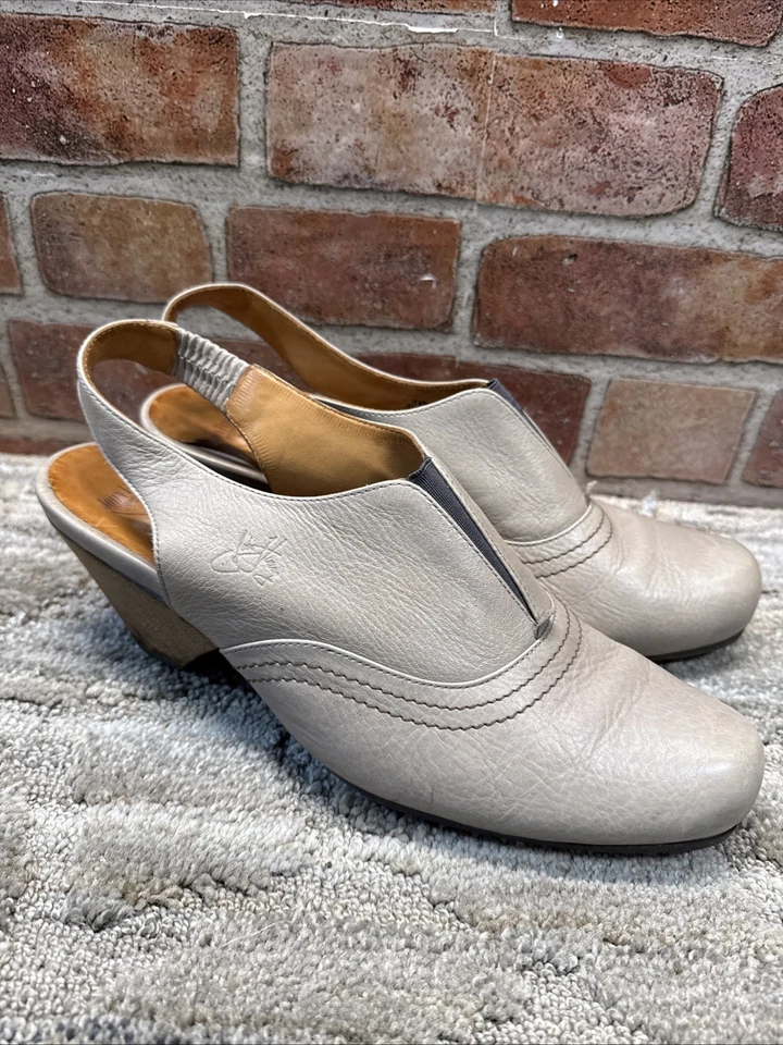 John Fluevog Tacones Honda Mujer Talla 10.5 Foto 3 de 4