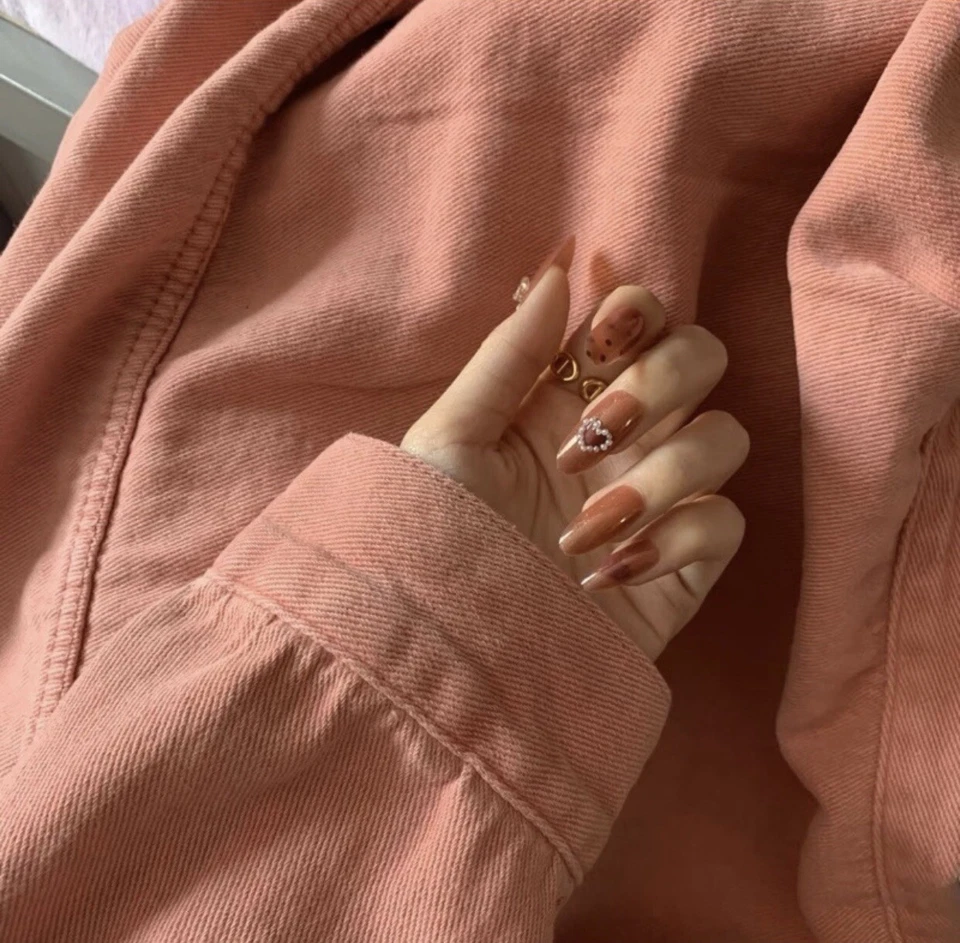 Fake Nails - Image 2 of 4