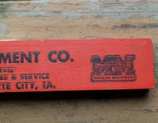 NEAR MINT ~1940s era MINNEAPOLIS MOLINE TRACTOR Old La Porte City IA Wood Level