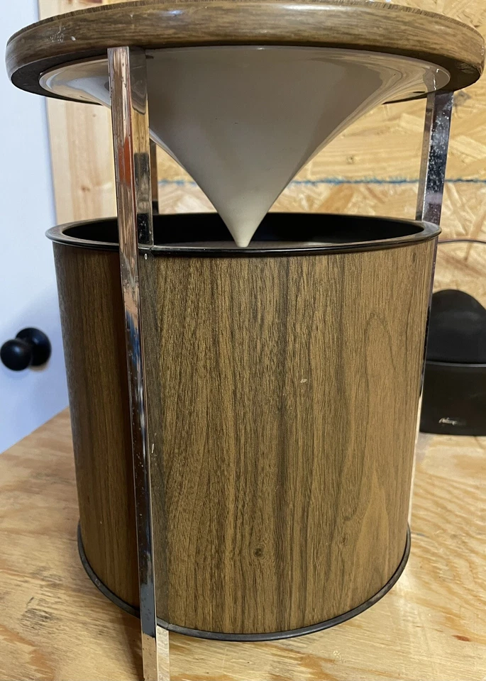 Zenith Circle Of Sound 1965 reproductor de discos y altavoces de vinilo vintage Foto 4 de 4