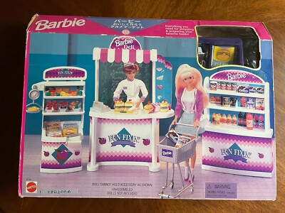 Vintage 1997 Barbie Fun Fixin' Supermarket Playset Mattel #67576