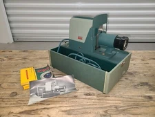Vintage Argus 300 Automatic Slide Projector w/Case & Original Instructions