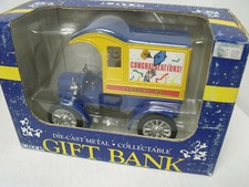 ERTL1:25 REPLICA FORD,1905 FIRST DELIVERY CAR, BANK, CLASS OF '93,EXC COND,W/BOX