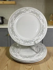 Vintage Somerset By NL Excel China Dinner Plate 10 5/8” Diameter Set Of 4