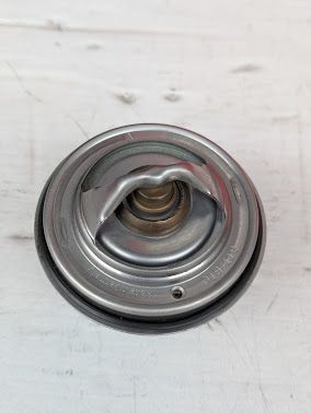 Ferrari 456 1981 FRONT+LEFT Thermostat P/N 183758