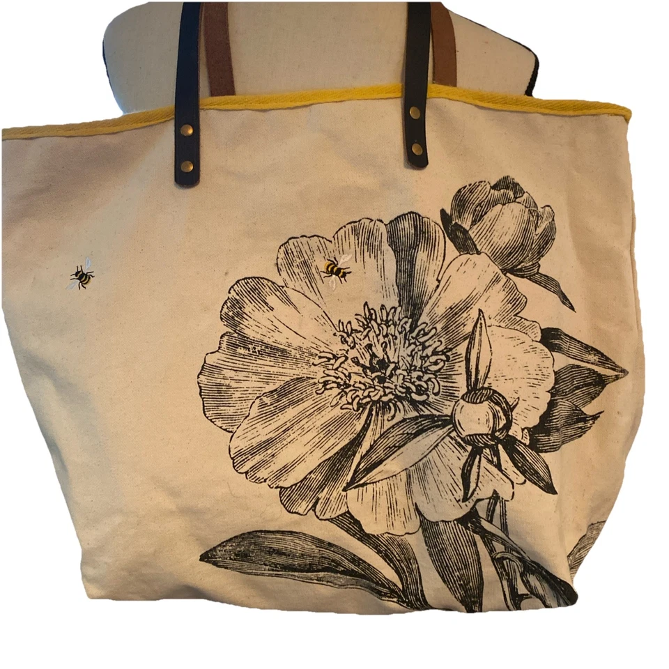 Bolso de Mano Two’s Company Honey Bee & Flower Flea Market Lona Cuero Vegano Foto 2 de 4